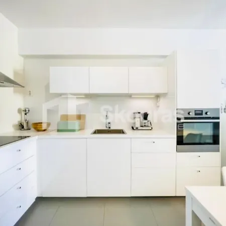 Zase Luxury Homes *